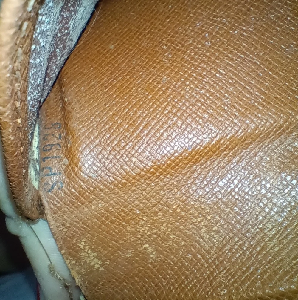 Authentic Louis Vuitton Monogram Portefeiulle Elise Trifold Wallet